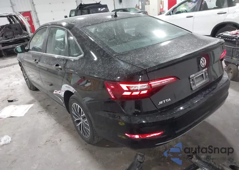 2021 Volkswagen Jetta 1.4T R-Line/1.4T S/1.4T Se z USA, uszkodzony, nr VIN 3VWC57BU8MM032959
